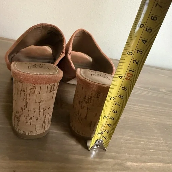 Beast Fashion Womens 7 Tan Brown Faux Suede Peep Toe Slip On Cork Heels Sandals - Picture 6 of 9